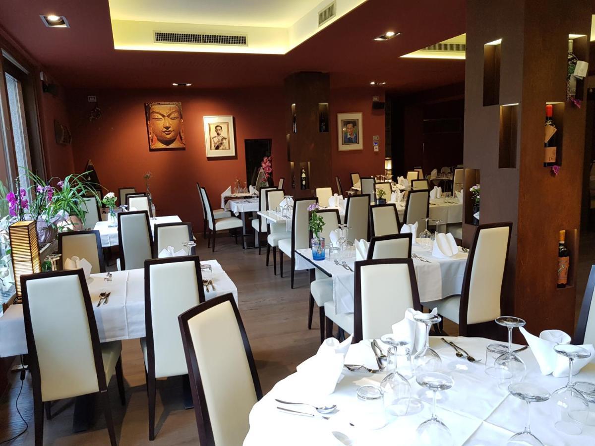 Thai Orchidee Restaurant&Rooms Garda  Buitenkant foto